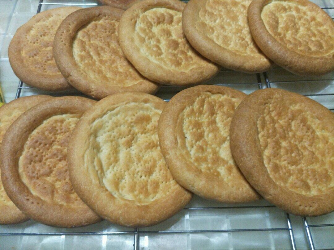 三花三花做的新疆油馕