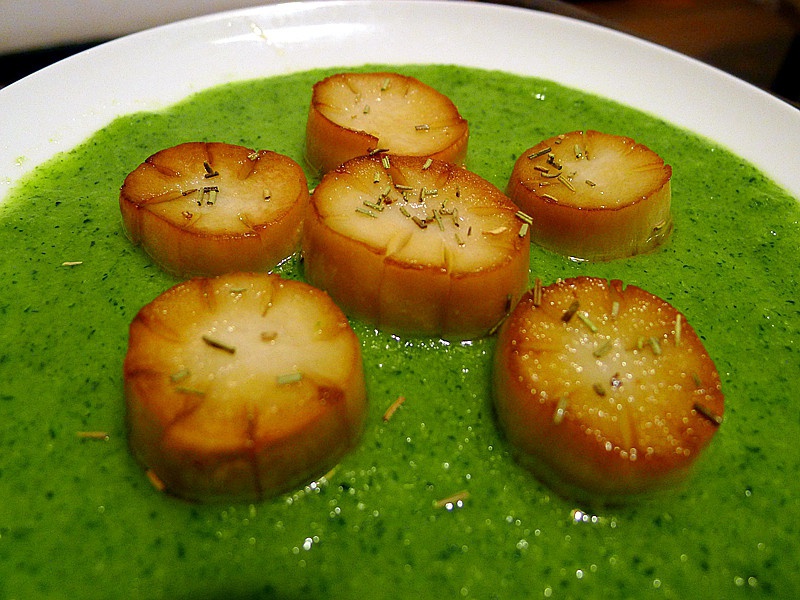 杏鲍菇扣西兰花