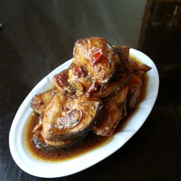 红烧鲤鱼
