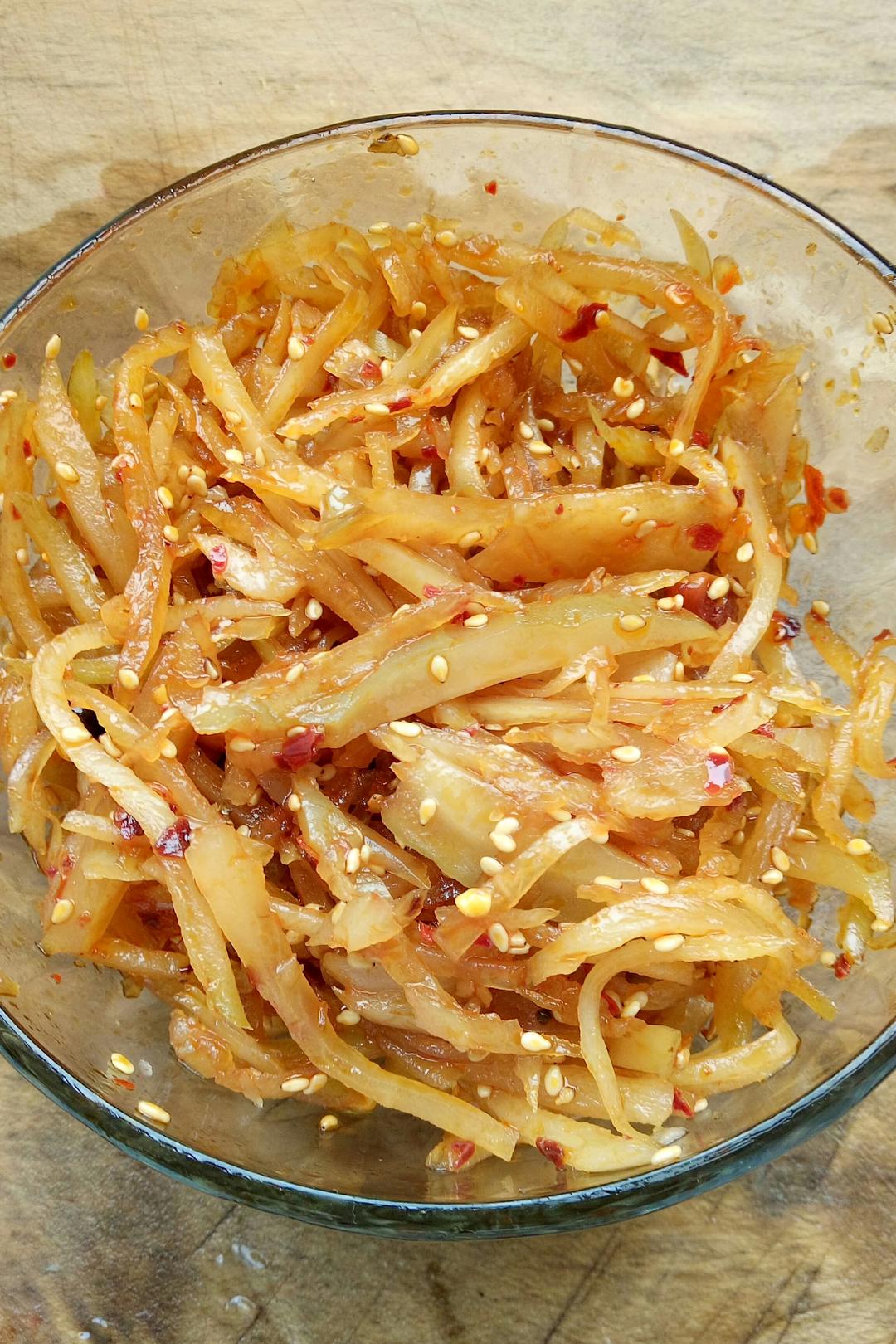 为爱己者炊做的炒咸菜