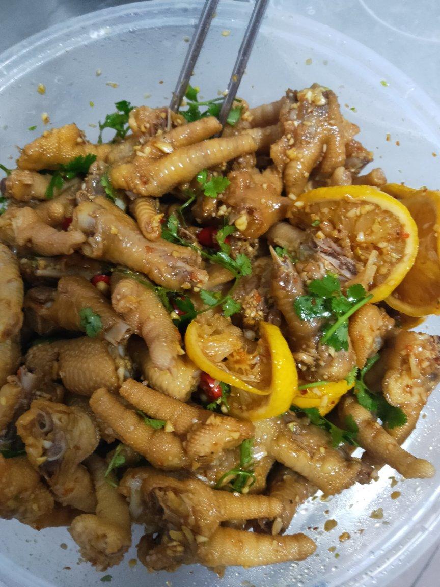 香辣蒜香凉拌爽脆鸡脚