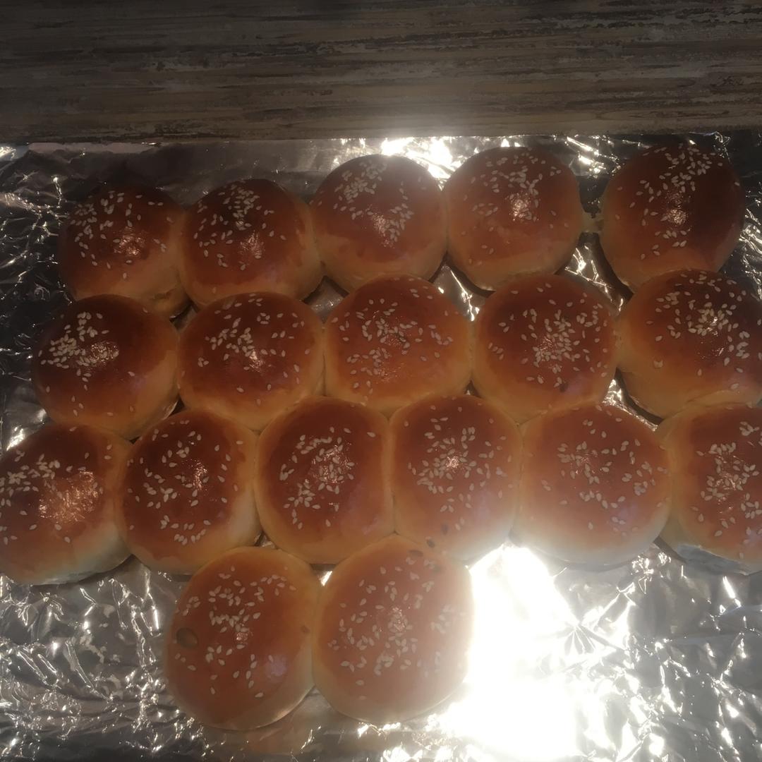 蜂蜜牛奶小餐包（一次发酵超级柔软拉丝）