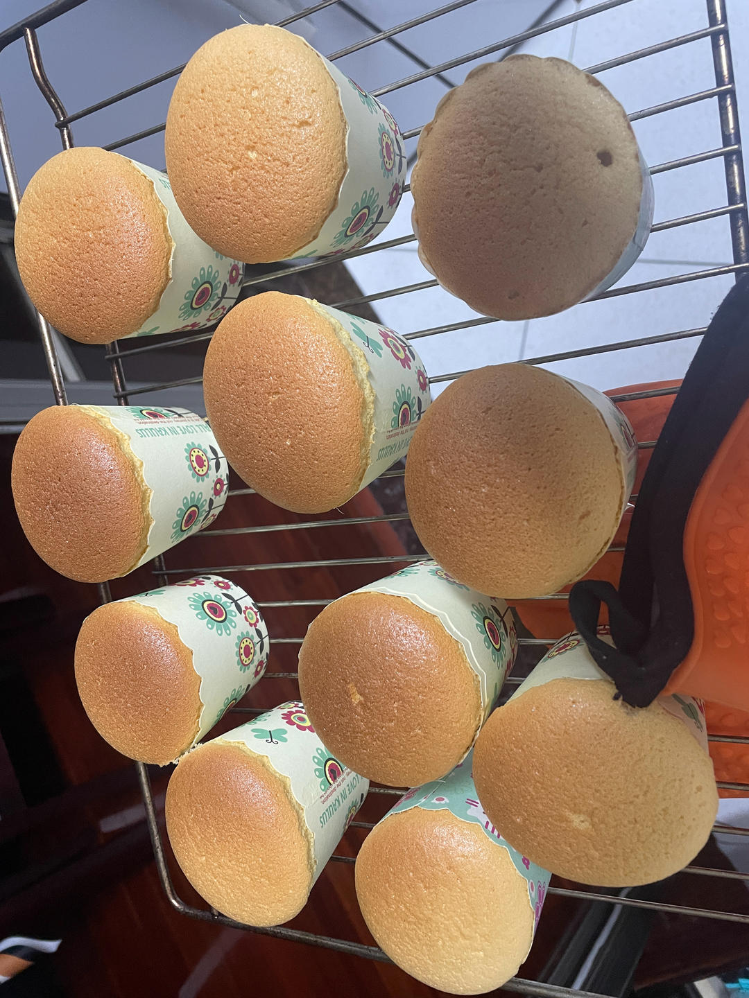 炼乳纸杯蛋糕