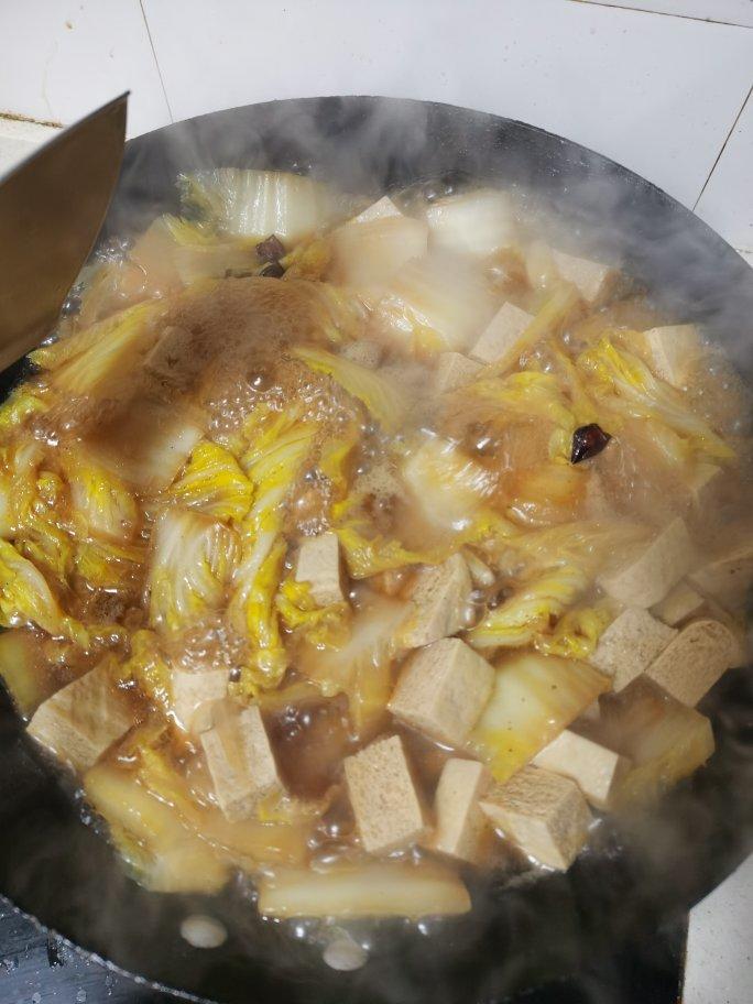 冬季最爱的家常菜！大白菜炖大豆腐或干豆腐