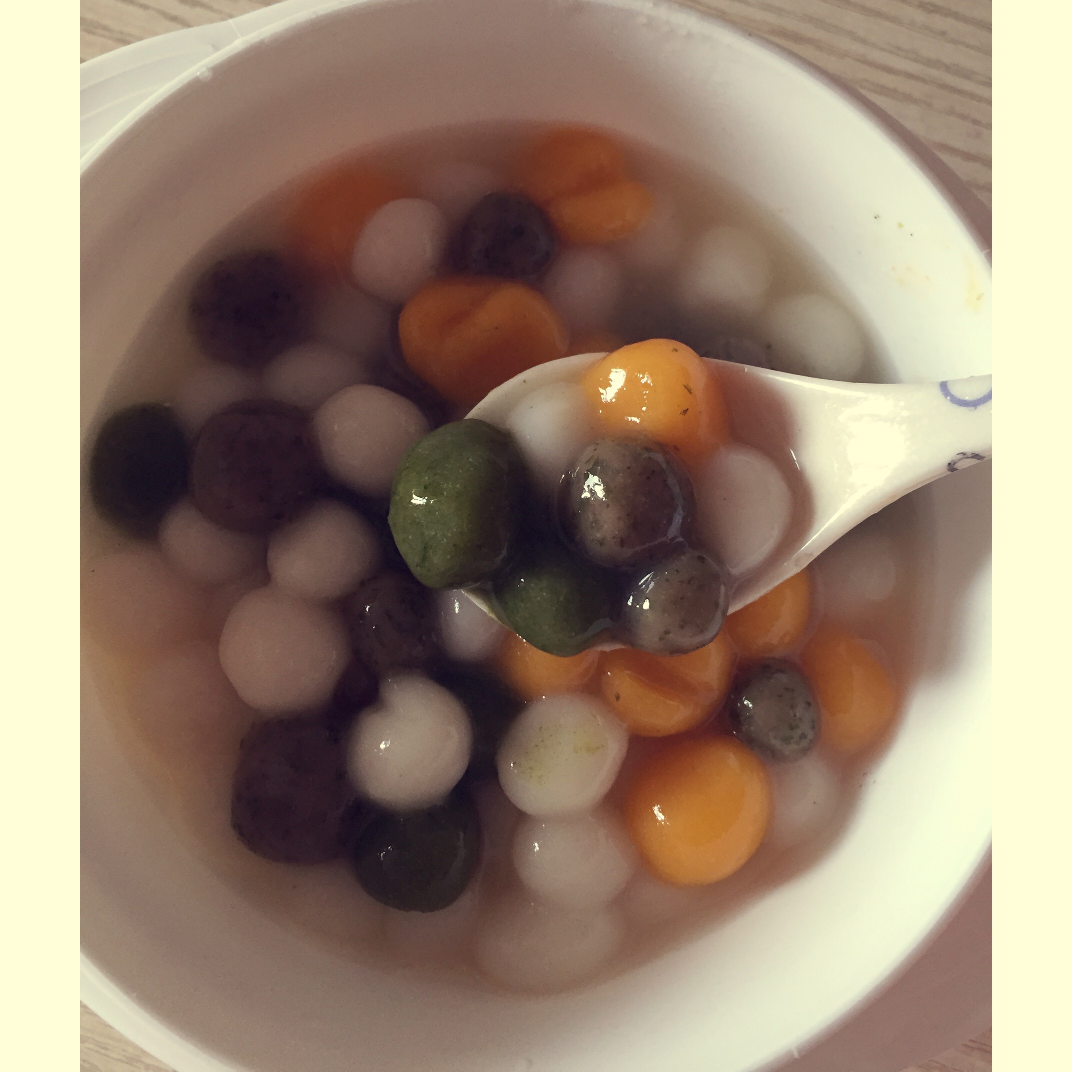 彩色小汤圆