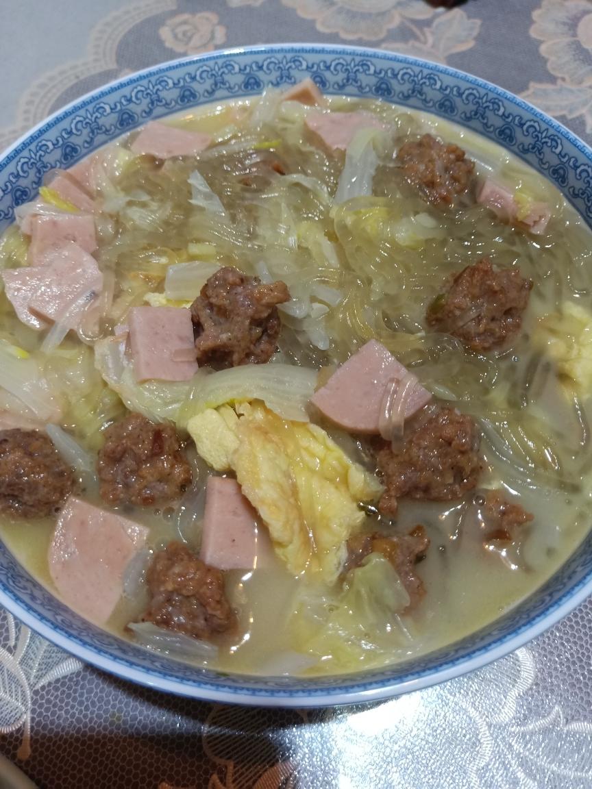 超级简单美味的白菜粉条汤