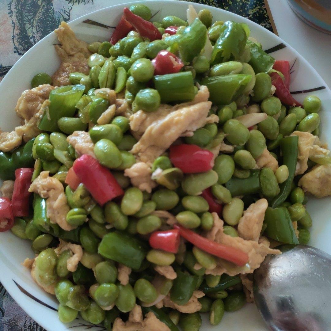 家常小炒—毛豆炒鸡蛋