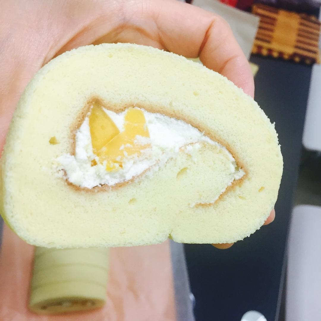 《Tinrry下午茶》教你做基础原味蛋糕卷