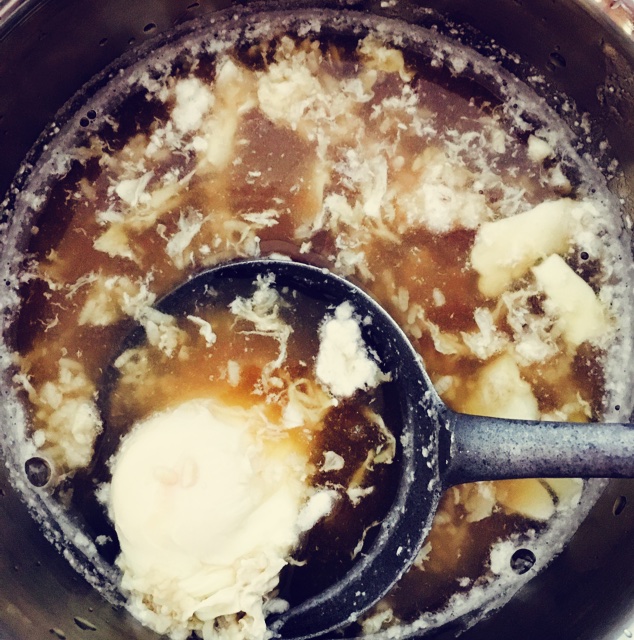 老红糖醪糟窝鸡蛋