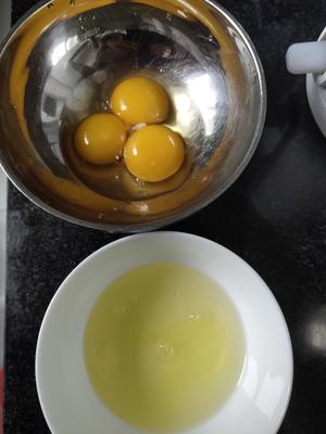 宝宝可以吃的韭菜鸡蛋饺子的做法 步骤3