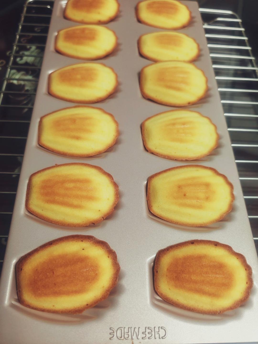 经典原味玛德琳蛋糕