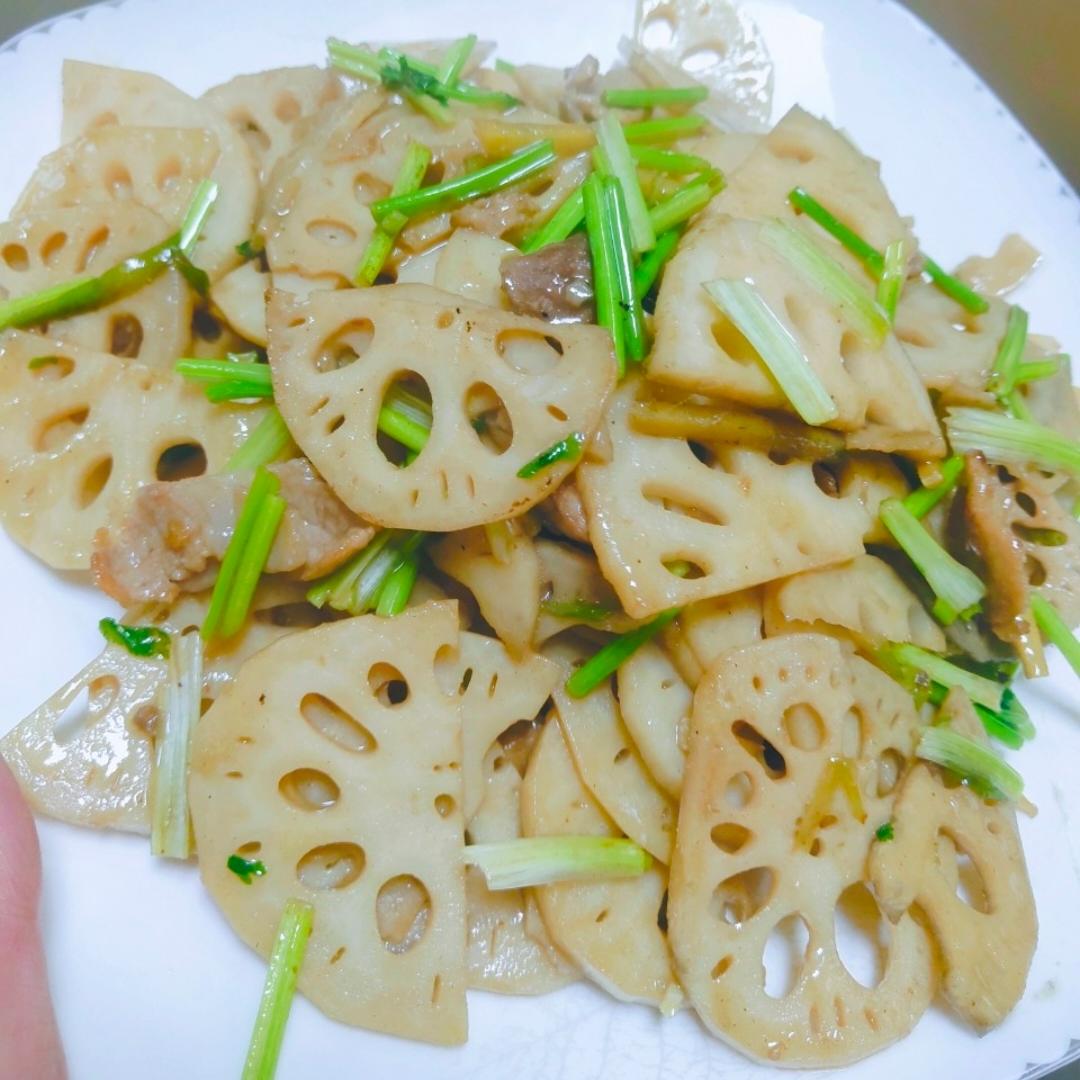清炒藕片