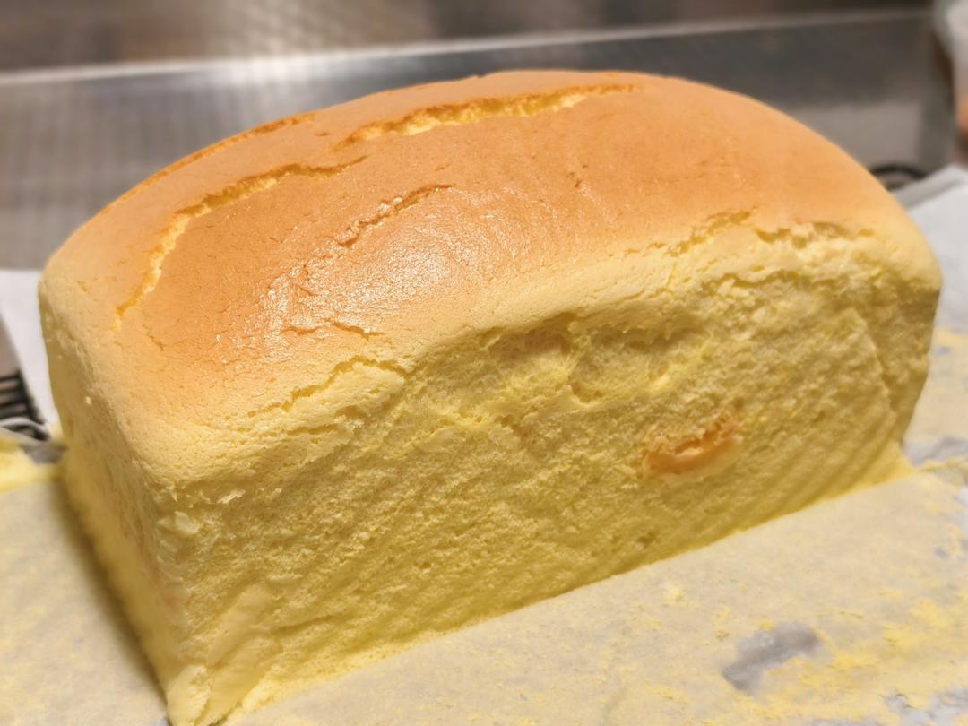 堪比柯基屁股
爆浆芝士🧀古早蛋糕