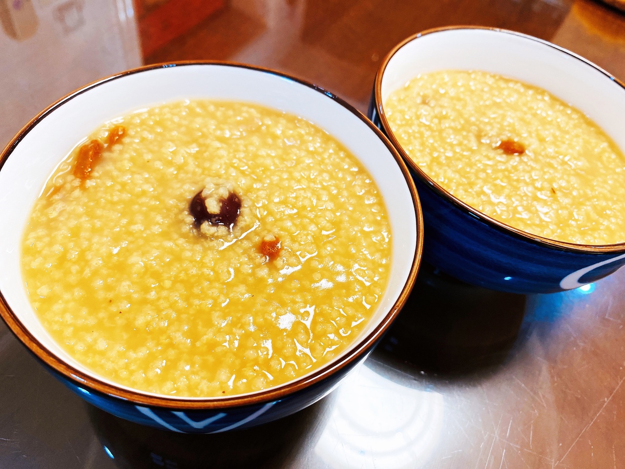 （黄金比例，绝不翻车）养胃电饭煲版小米粥的做法