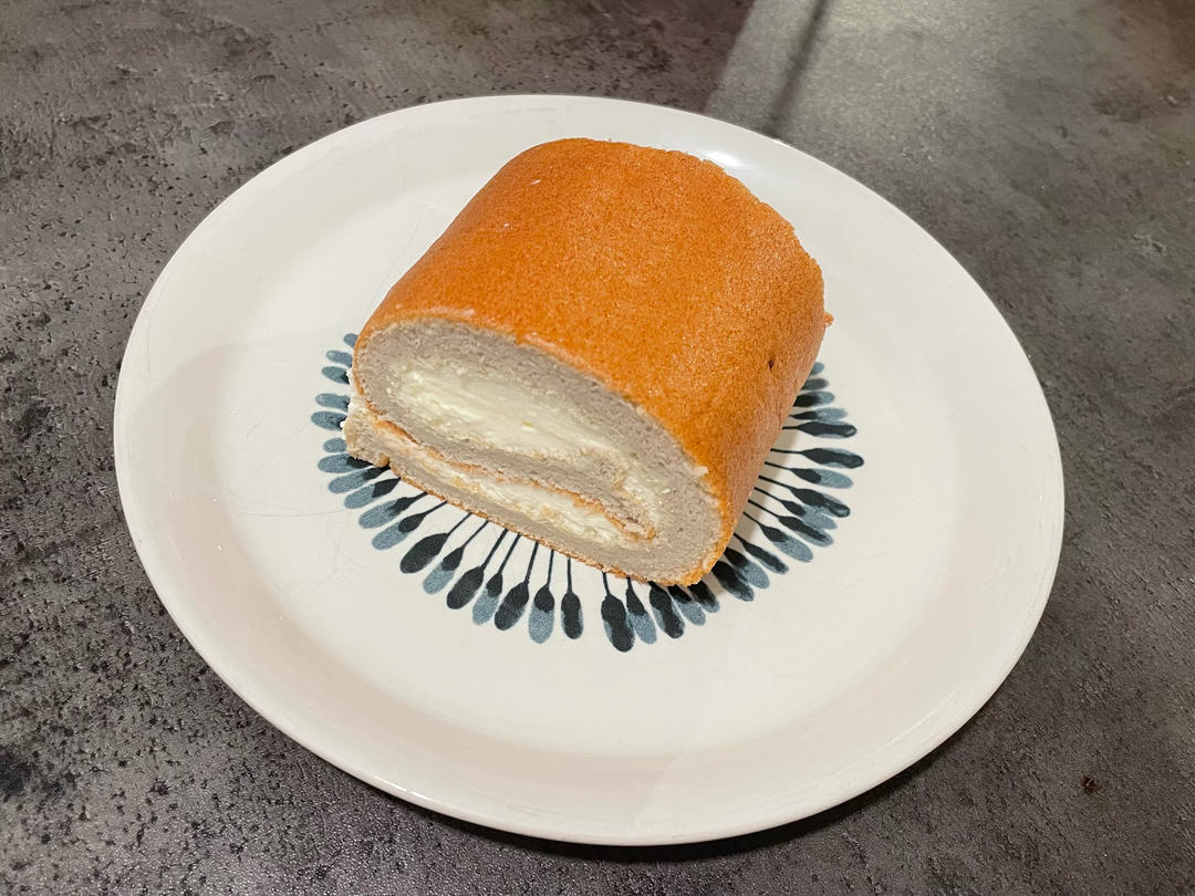 超详细的瑞士卷奶油蛋糕卷原味蛋糕卷的制作方法 饱满不掉皮不开裂（附模具换算方法）