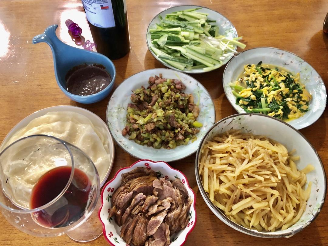 春饼及配菜（饺子皮版）