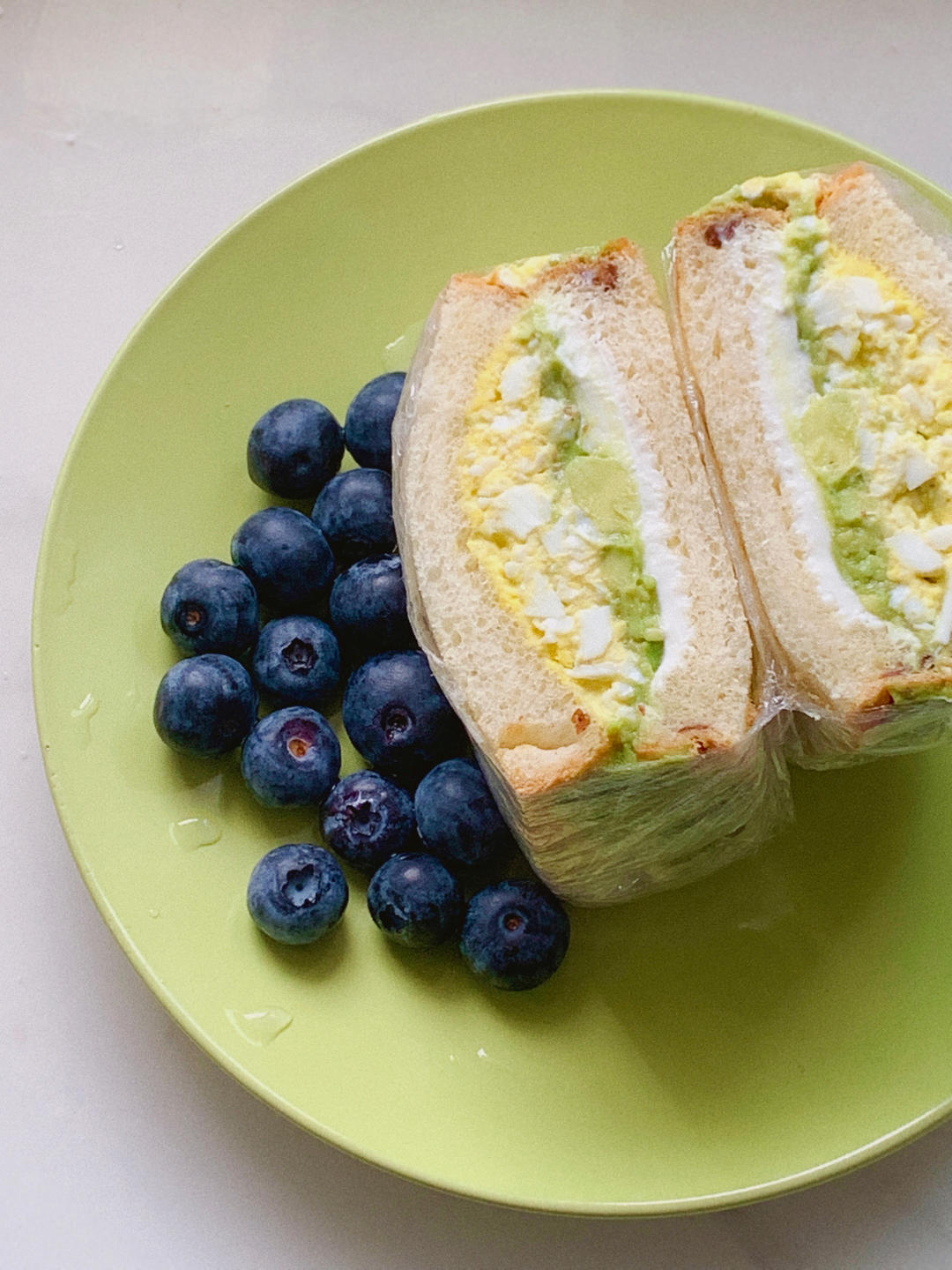 牛油果鸡蛋三明治🥑