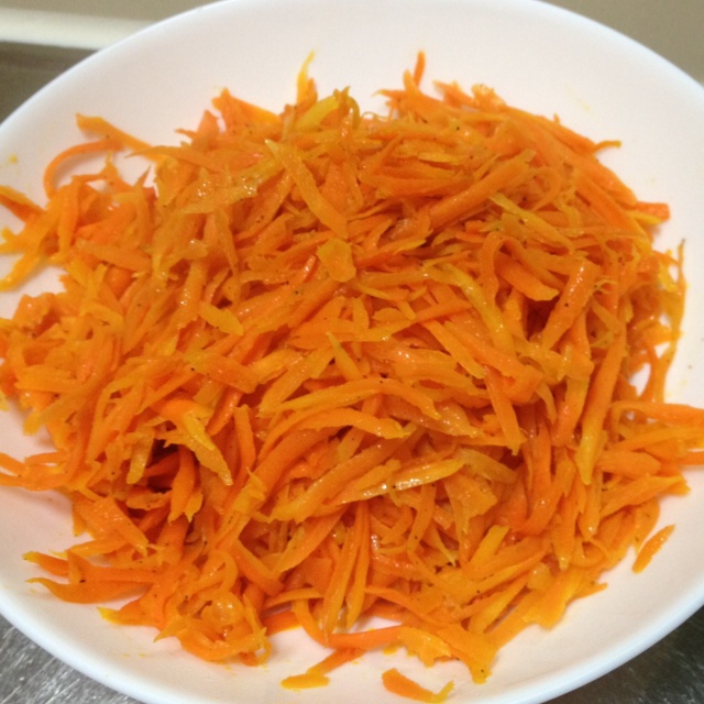 清炒胡萝卜丝