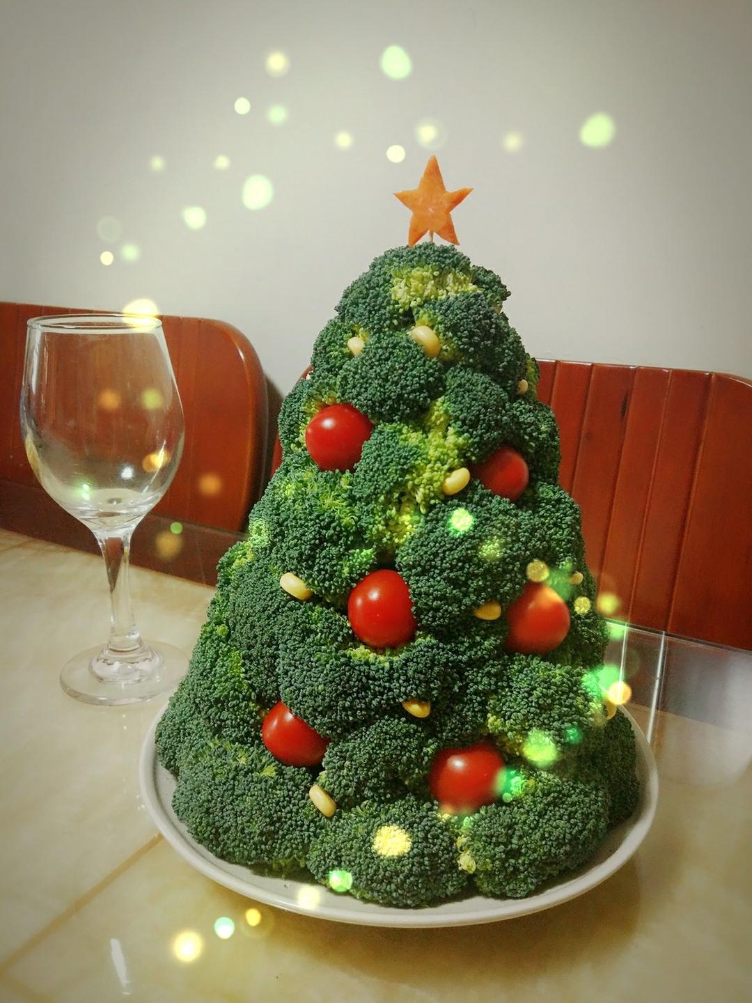 euphy做的西兰花圣诞树