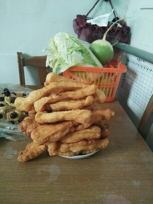 自制无泡打粉油条