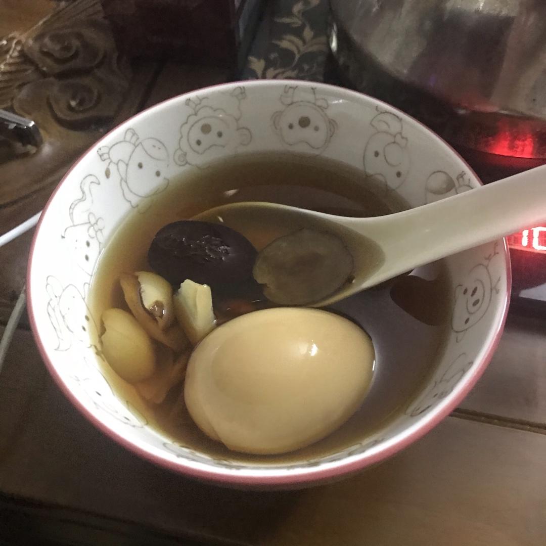 红枣当归鸡蛋红糖水