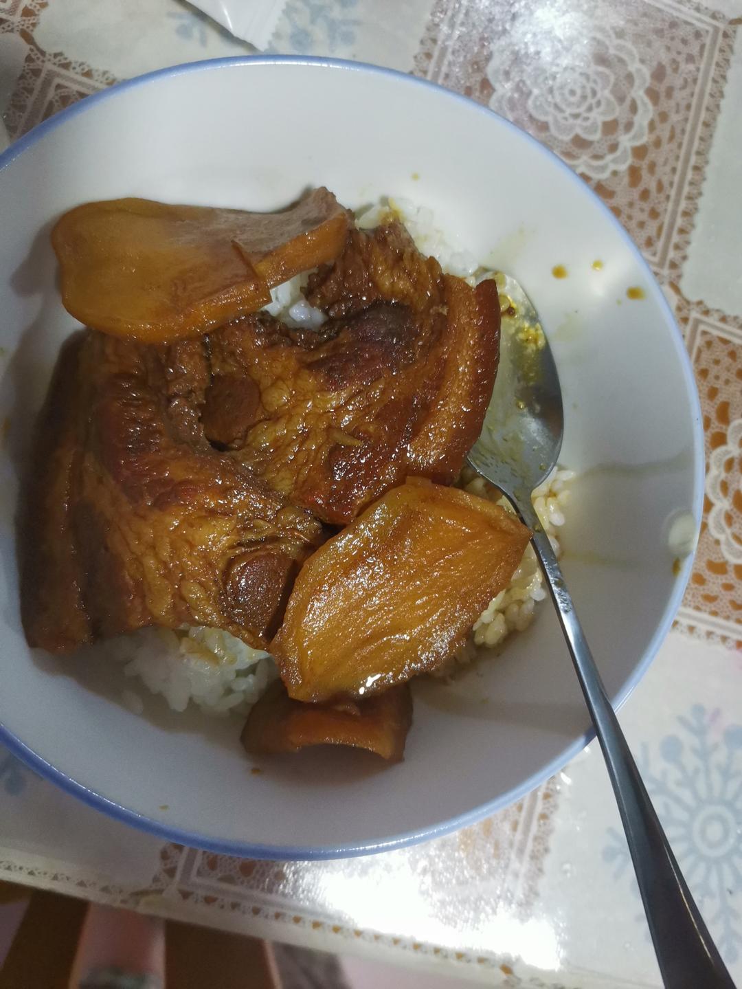 可以吃两碗饭的把子肉