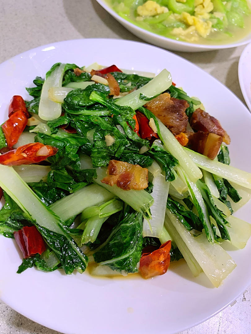 炝炒小白菜