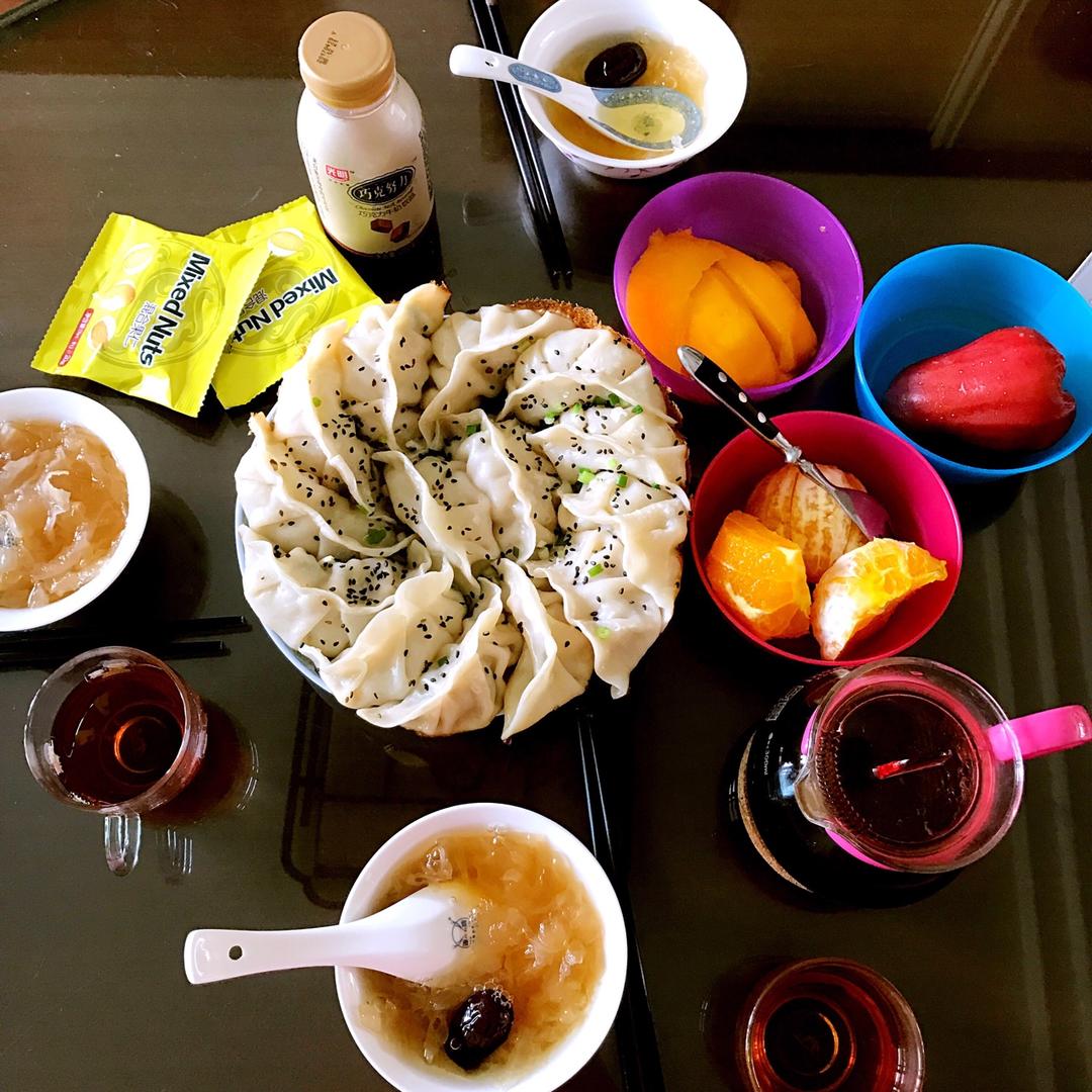 早餐来一锅香脆的生煎饺子