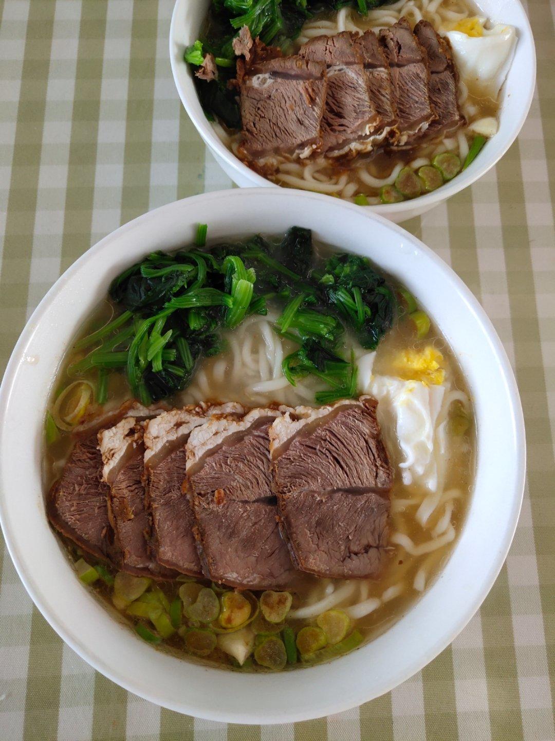 秘制酱牛肉