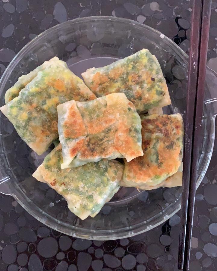 饺子皮版韭菜盒子