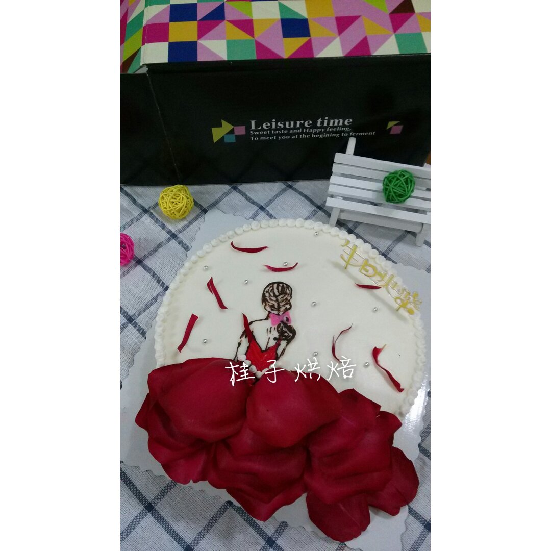 玫瑰花瓣生日蛋糕