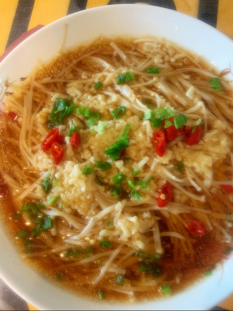蒜蓉蒸金针菇