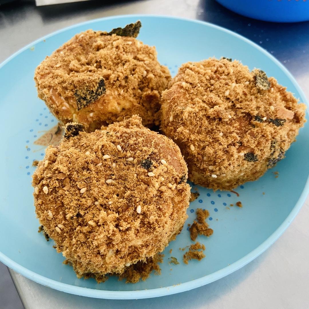 肉松小贝