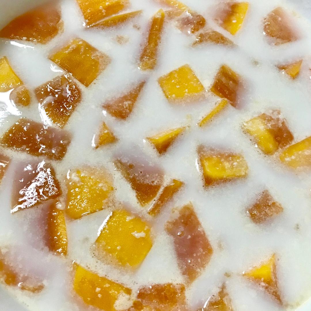 鲜奶炖木瓜