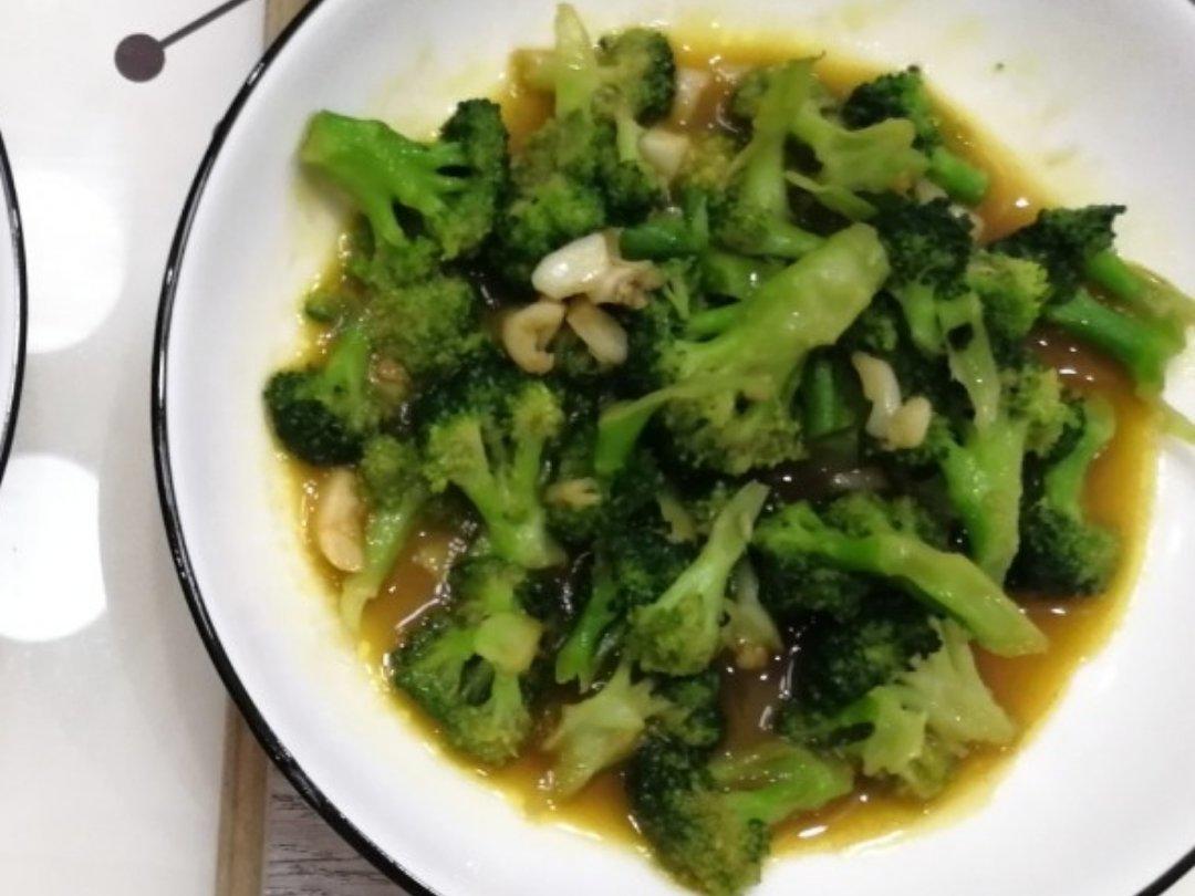 蚝油蒜蓉西兰花
