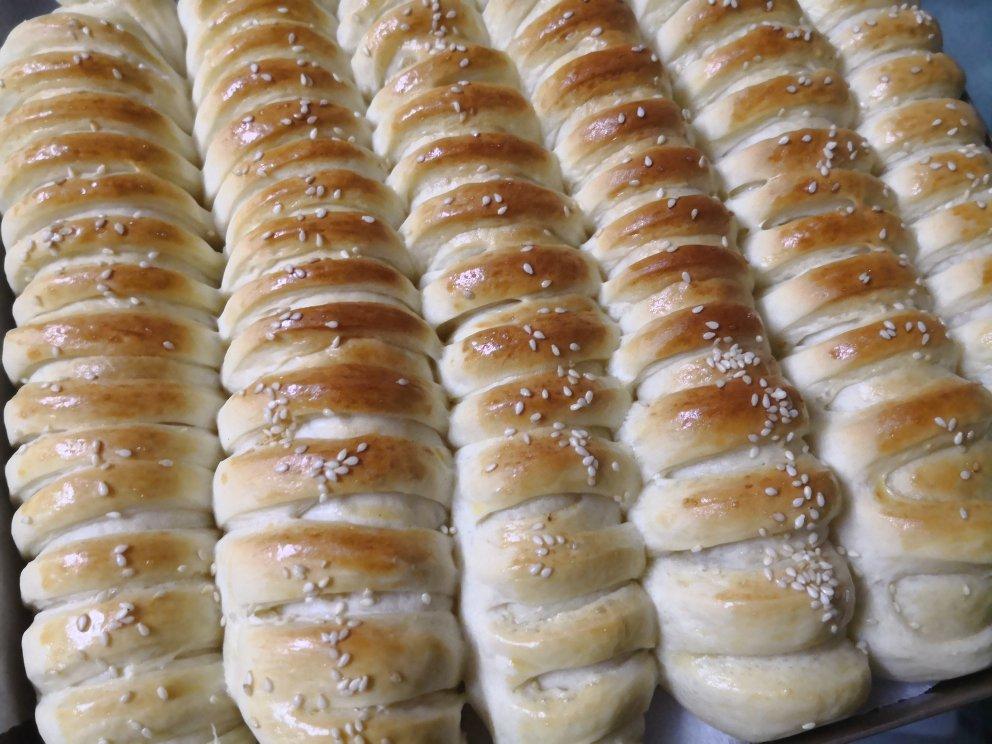 毛毛虫肉松面包