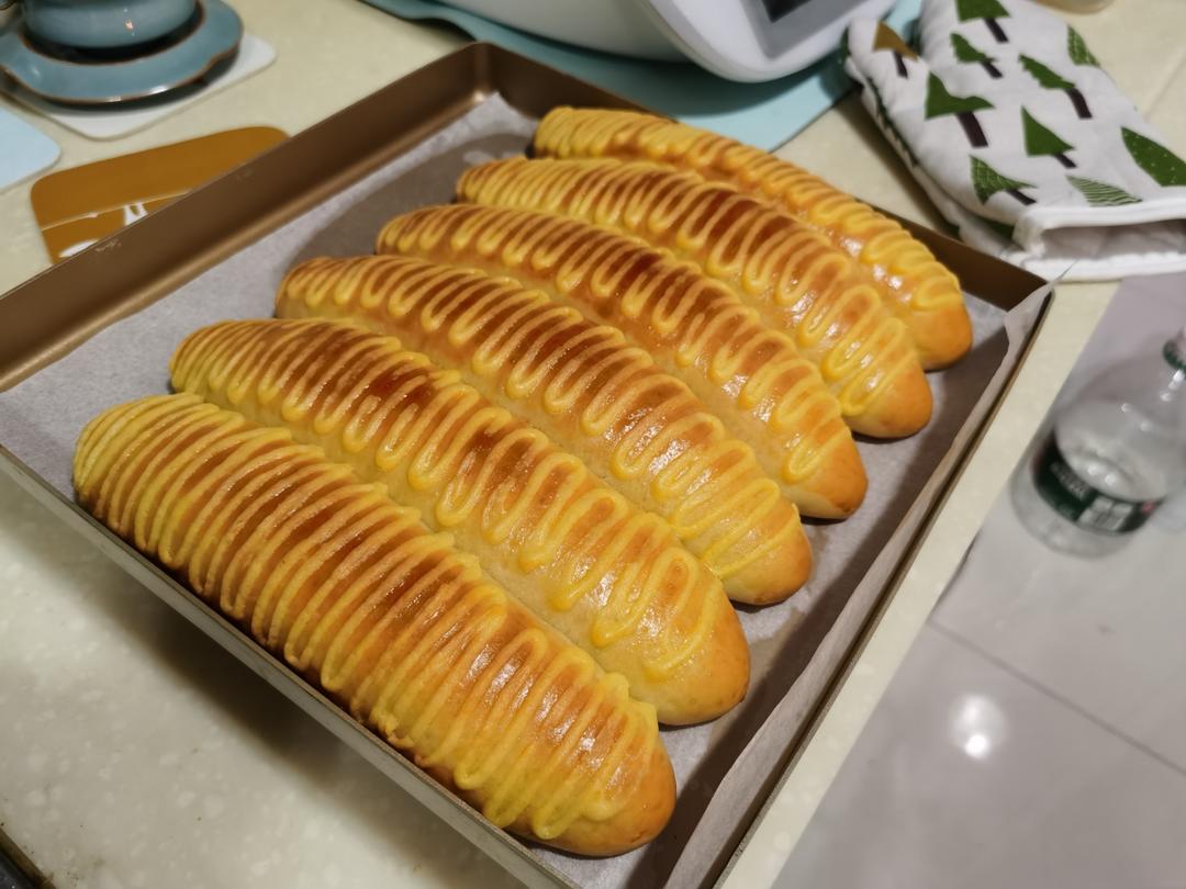 小美版毛毛虫面包