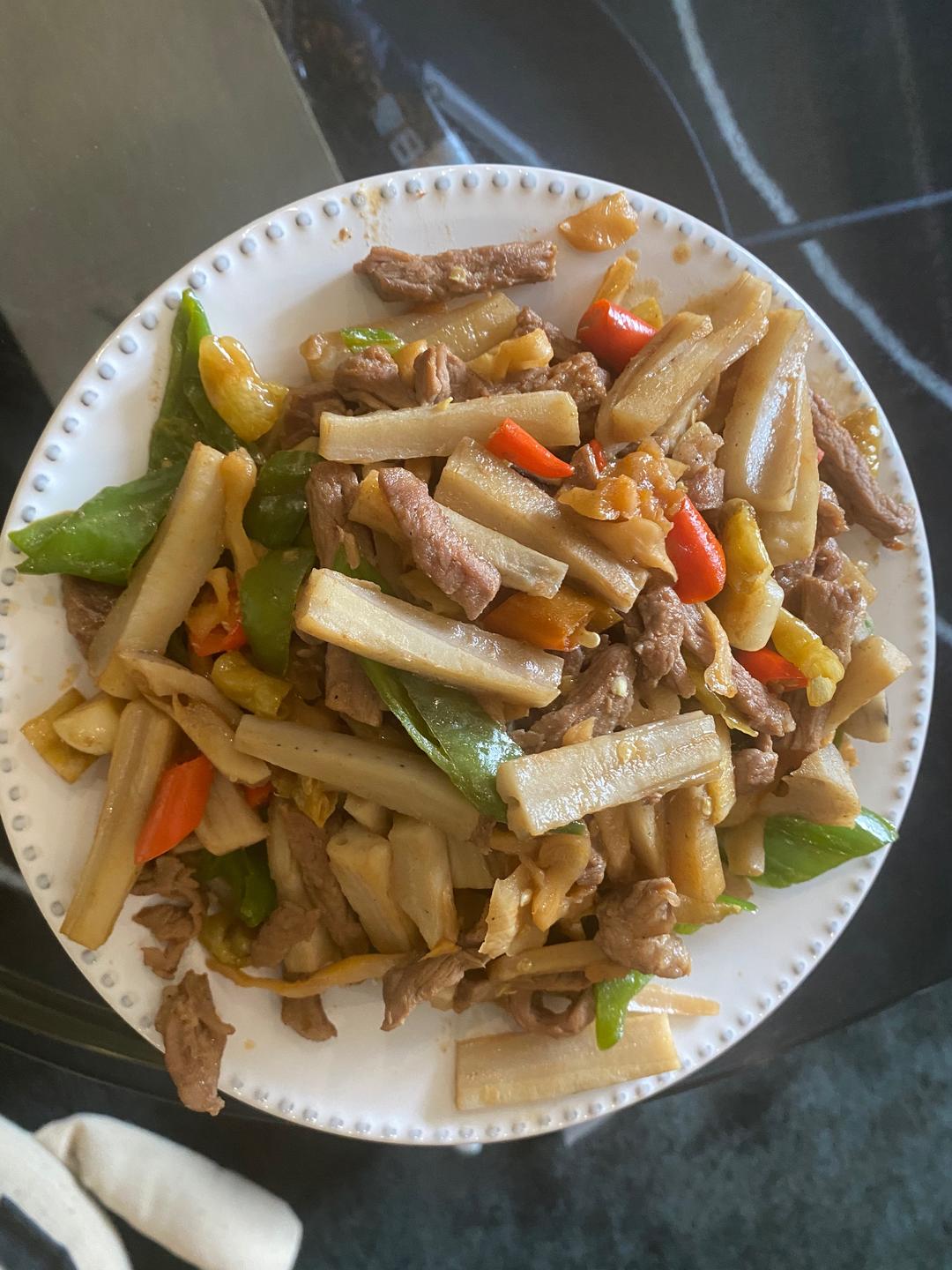 藕条炒牛肉