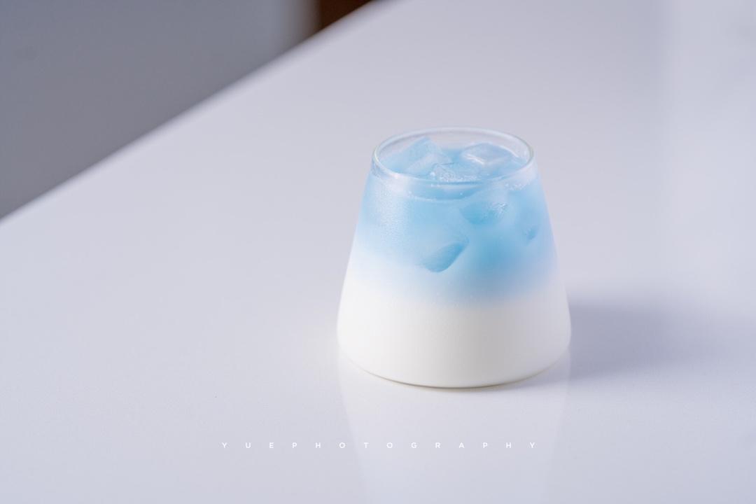 好喝的夏日饮品-富士山初雪（蝶豆花）
