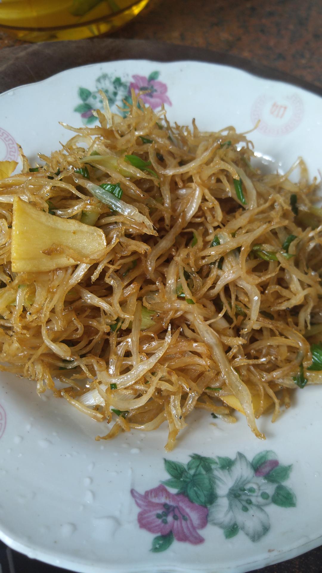 【煎炒小银鱼图片】手机用户8377_qky2_下厨房