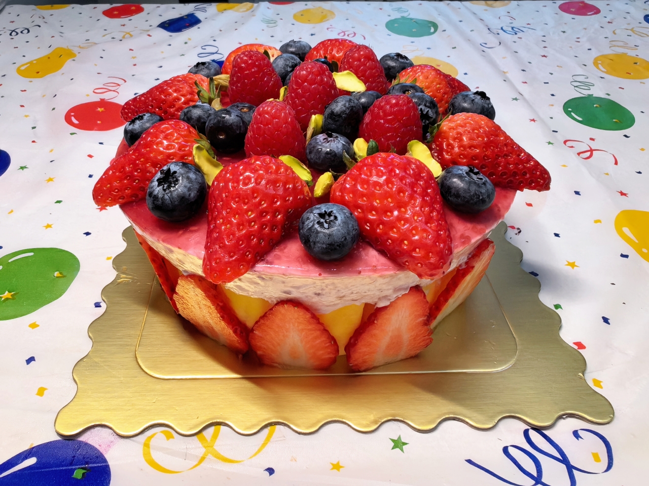 一岁宝宝也能大口吃•草莓山药蛋糕🍓•电饭锅版宝宝周岁生日蛋糕