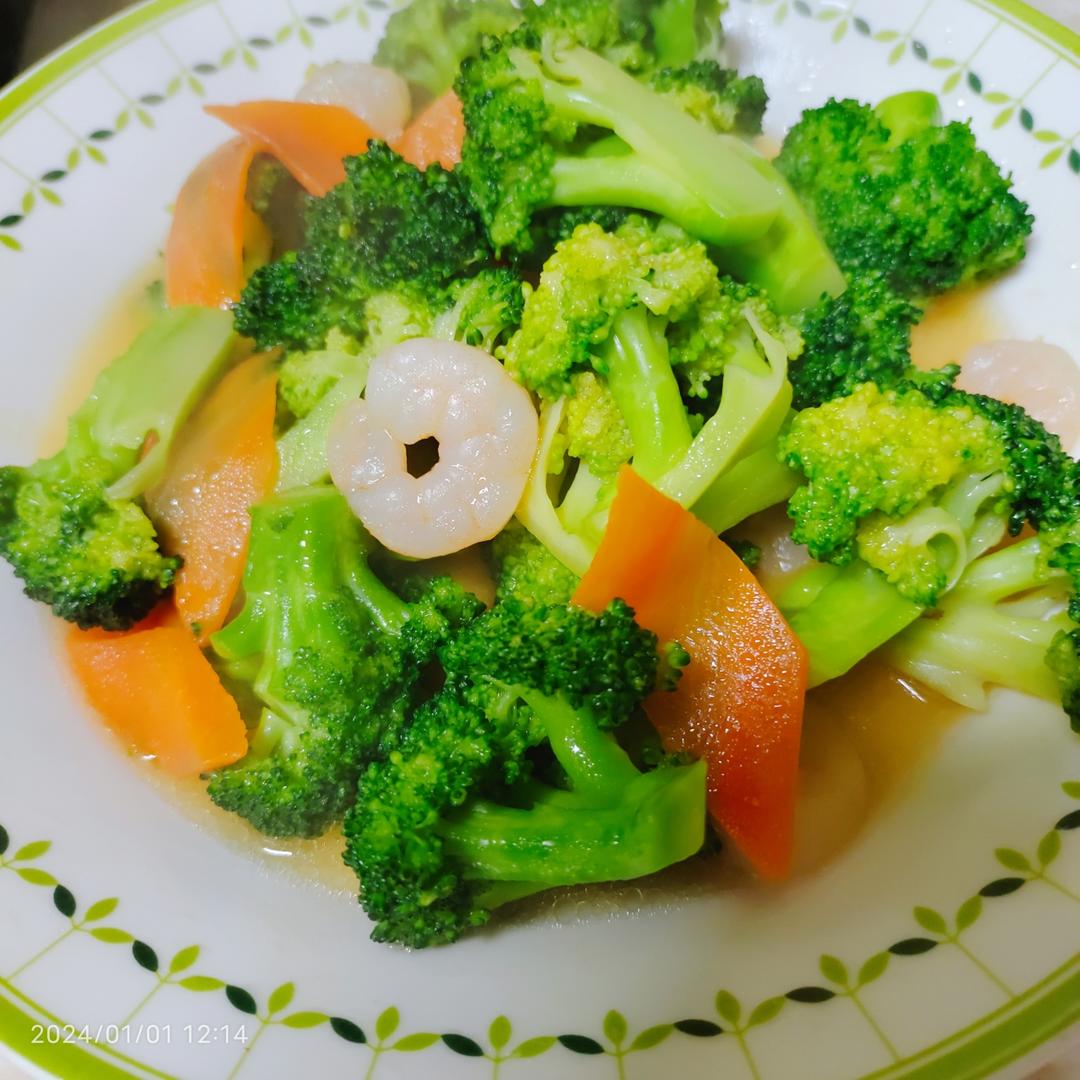 虾仁炒西兰花