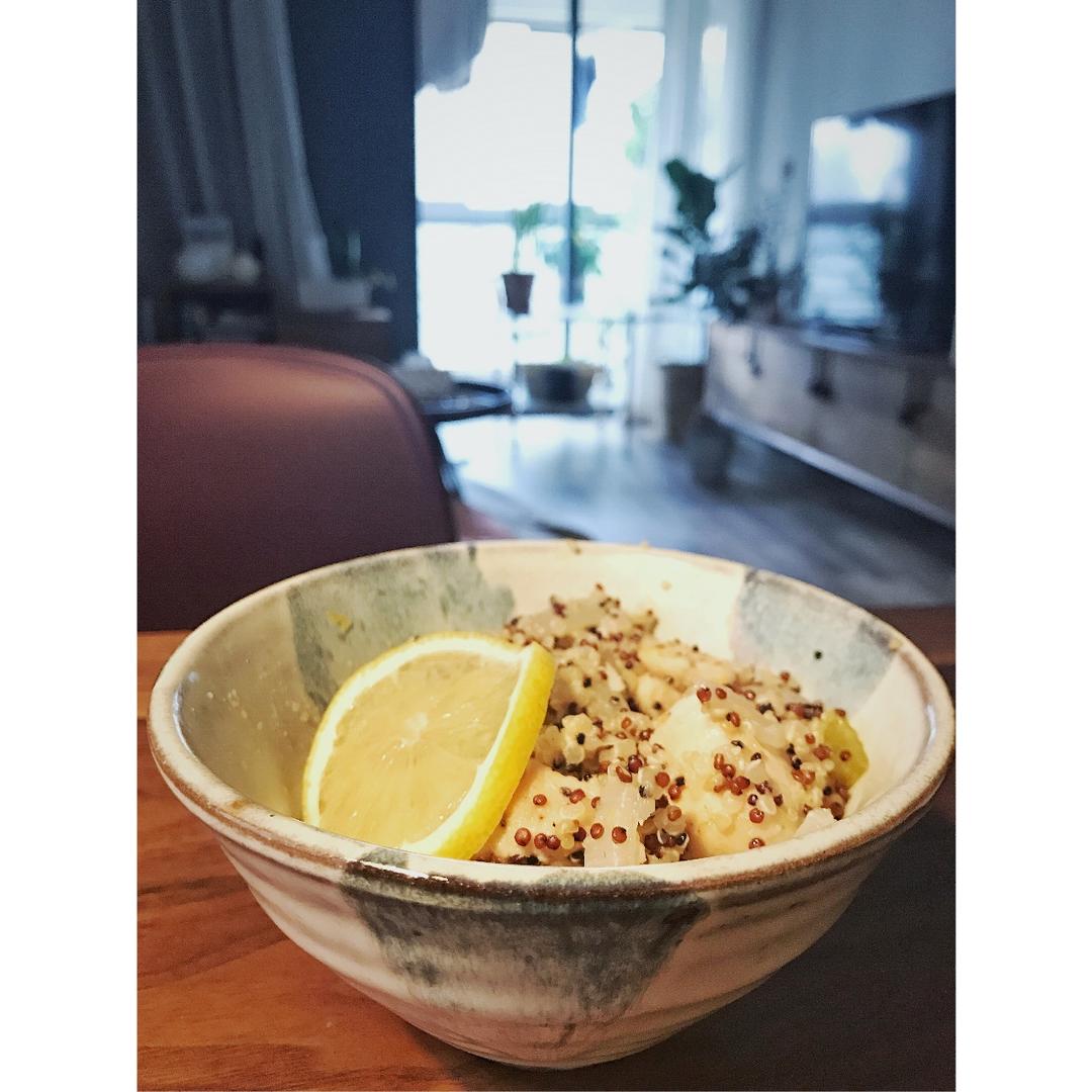 【健康三餐】青柠香菜鸡胸藜麦饭