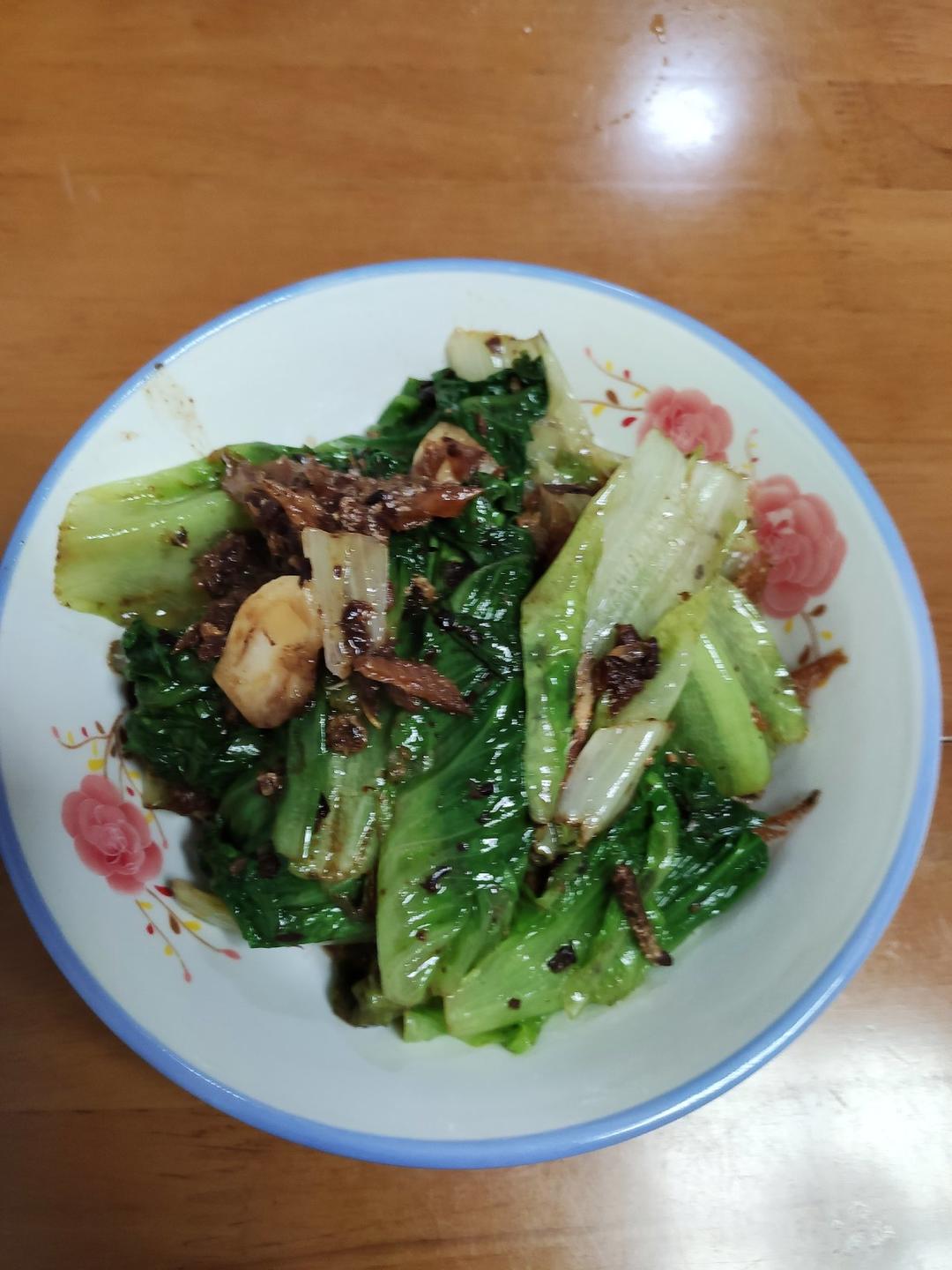 家常菜豆豉鲮鱼油麦菜