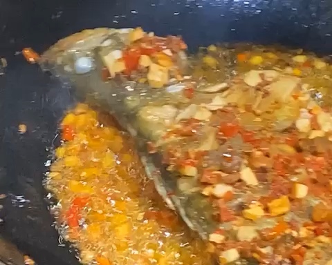 超级下饭的干烧鲈鱼的做法 步骤7