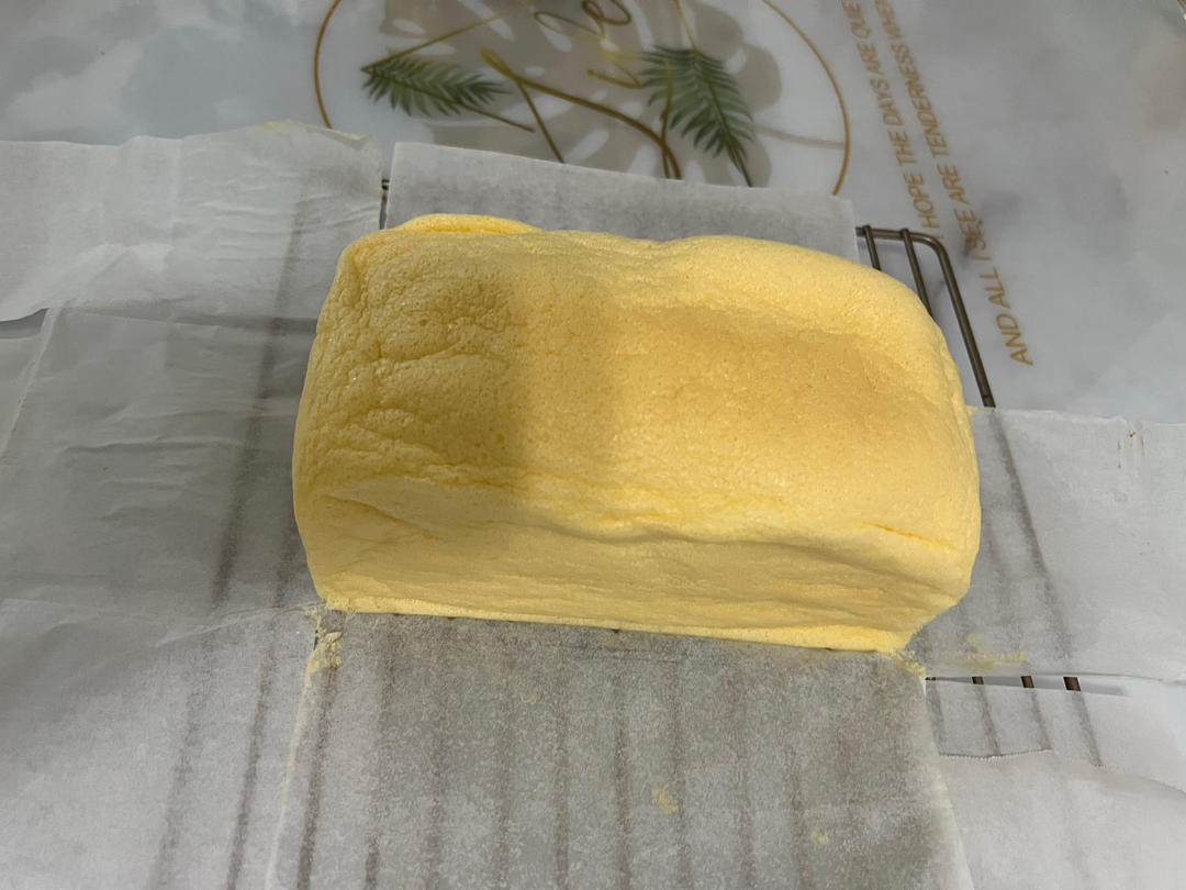 堪比柯基屁股
爆浆芝士🧀古早蛋糕