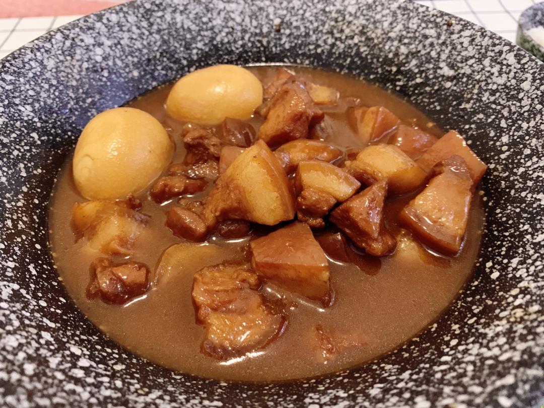 厨师长教你：“红烧肉”的家常做法，肉香四溢肥而不腻