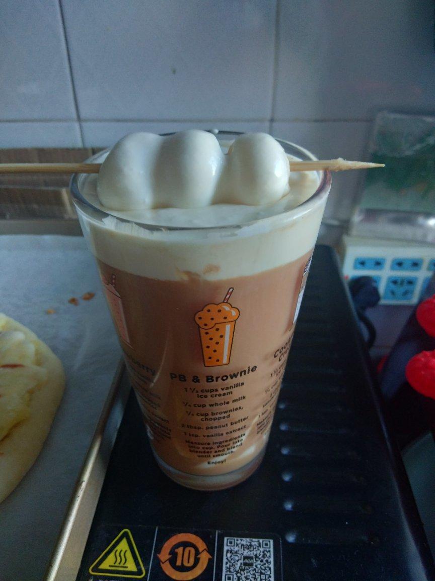 《Tinrry+》半仙豆夫喜茶的热销款奶茶在家自己做！小丸子豆乳奶盖茶