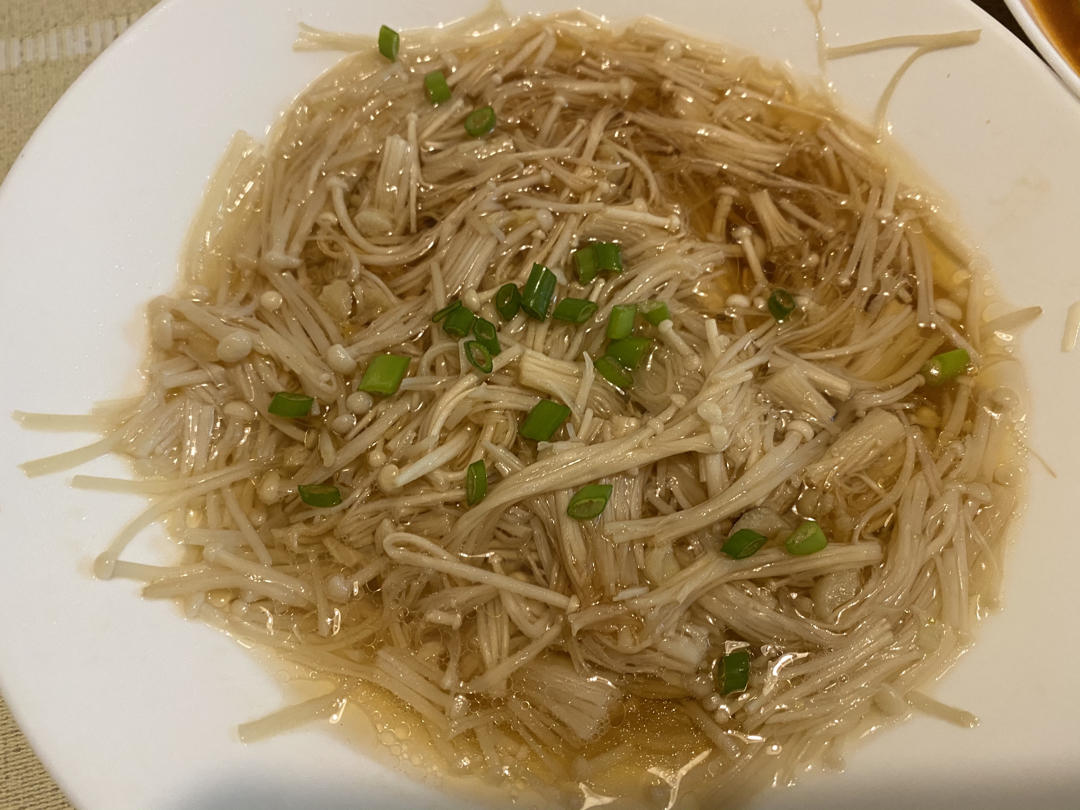蒜蓉蒸金针菇
