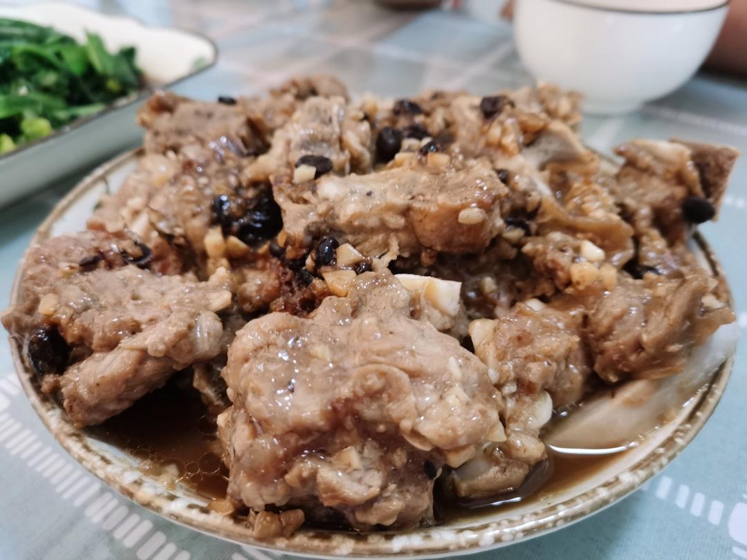 荔浦芋头蒸排骨